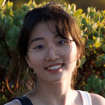 胡艺馨 Yixin Hu